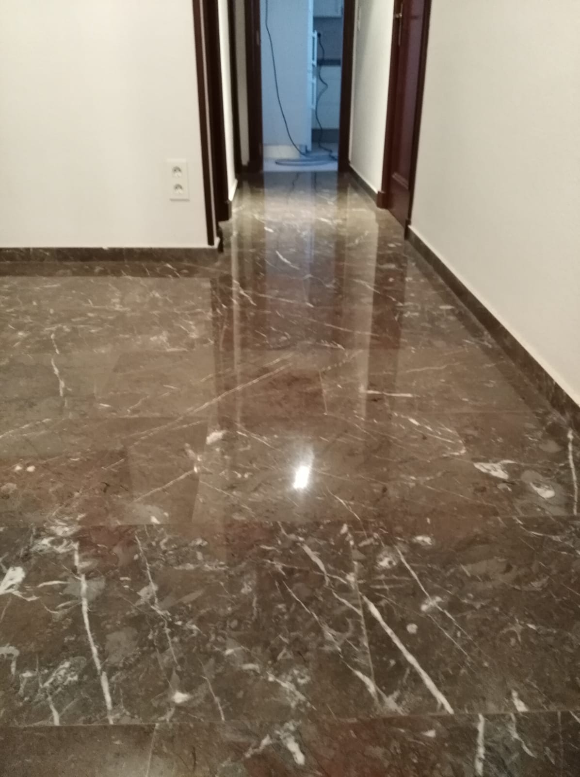 Post abrillantado de terrazo